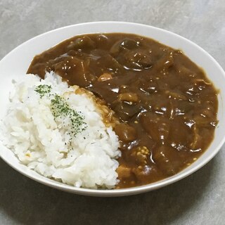 スパイシーナスカレー♪